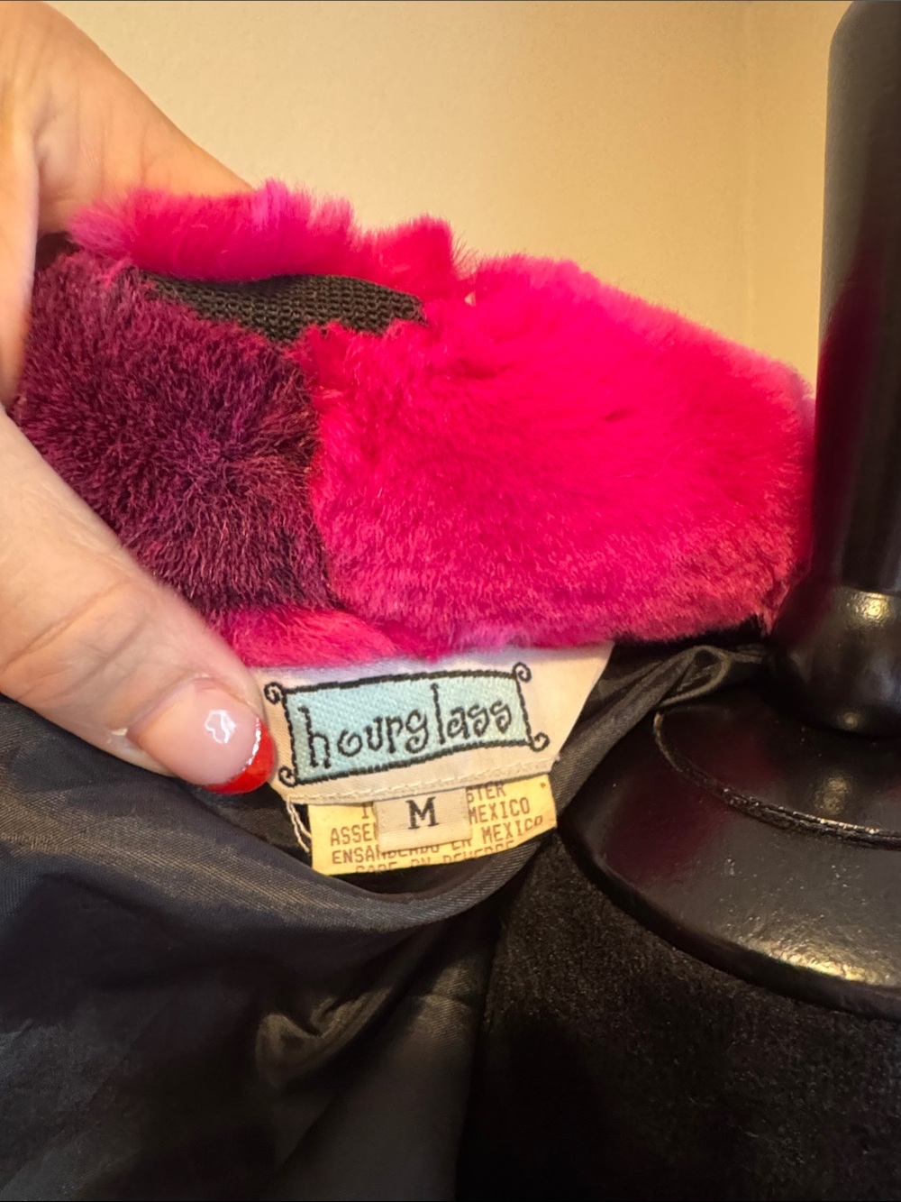 VINTAGE 90’s!!! Women’s Pink & Purple Faux Fur Coat - Picture 2 of 10